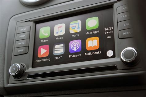 Taking Control of Your Car's Infotainment System with Magic lnk and Apple CarPlay